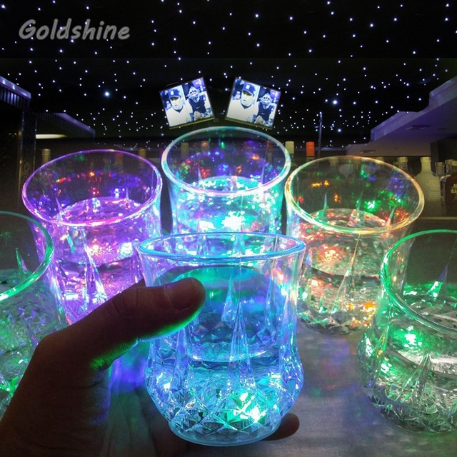 Wholesale Bar KTV Pineapple Beer Glass Color-Changing Bright Light Effect Induction Plastic Flash Cup for April Fool's Day