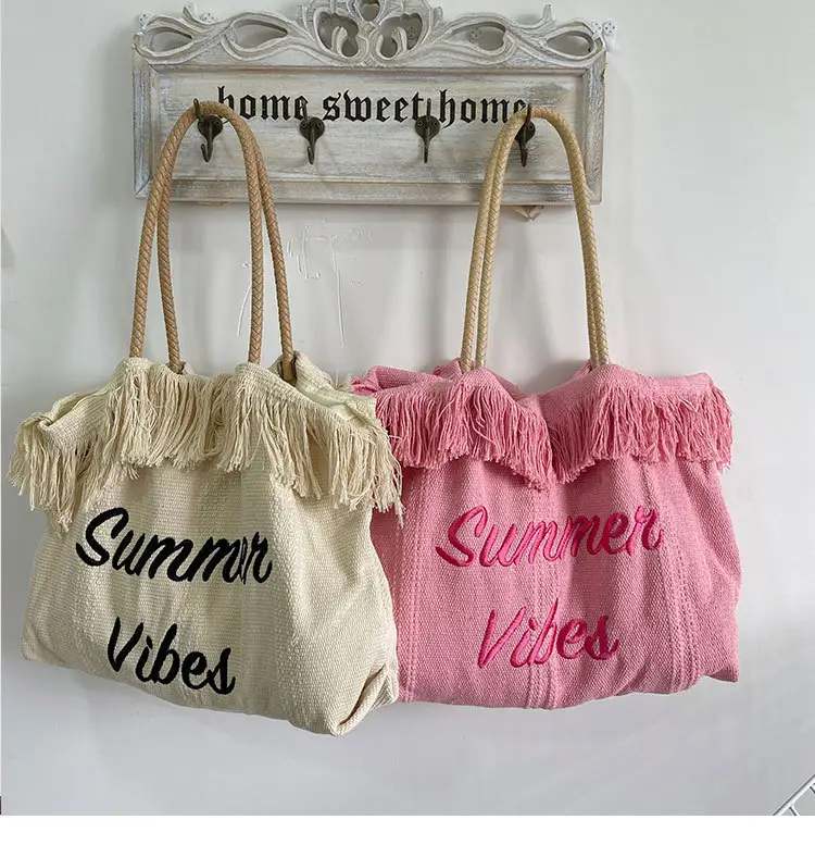 Girls handbag New products Large Capacity Tassel Canvas Tote Bag Pink Canvas Bag Summer Beach Tote Bag For Girls