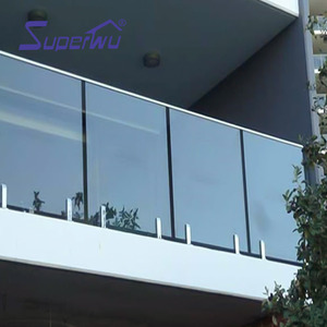 Garde-corps en <span class=keywords><strong>verre</strong></span> trempé haute résistance en acier inoxydable de sécurité pour <span class=keywords><strong>terrasse</strong></span> sans cadre personnalisé Superwu pour <span class=keywords><strong>balustrade</strong></span> en <span class=keywords><strong>verre</strong></span> de balcon - Product Image 5