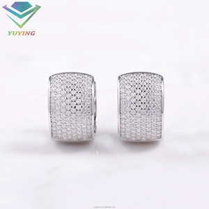 En stock: Pendientes de aro de moissanita estilo Hip Hop de plata de ley 925 chapados en oro, que pasan la prueba del diamante, con certificado GRA, regalo unisex - Product Image 4