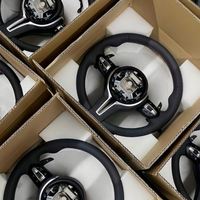 Volant de voiture en cuir pour BMW F30 F10 F15 F36 F20 F22 F25 F32 M3 M4 M5 X5 E46 E60 E70 E90 E91 E92 M Volant sport