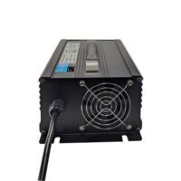 Changeur de batterie Elyx 1500W PFC entièrement automatique à large plage de tension 12V-72V pour batteries LiFePO4, plomb-acide ou NCM/Li-MnO