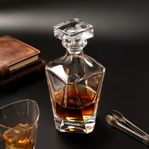Ensemble de carafe à whisky en cristal sans plomb de luxe de 700 ml avec bouchon en verre pour la décoration de bar à domicile - Product Image 2