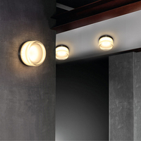Applique murale LED moderne pour chambre à coucher, lumière blanche chaude, éclairage décoratif personnalisé pour une utilisation en intérieur, pour salon, appartement, villas, maison