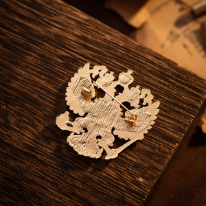 Broche Criativo de Águia Bicéfala em Liga, Estilo Vintage, Acessório de Vestuário, Mais Vendido para Comércio Exterior Transfronteiriço, Yiwu - Product Image 4