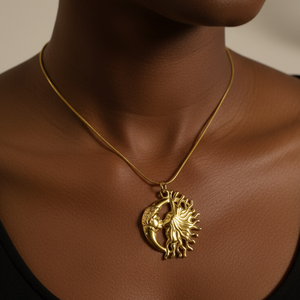 MECYLIFE Beso Joyería Pareja Collar Sol y Luna Colgante Collar Acero Inoxidable Amor Pareja Regalo San Valentín Regalos - Product Image 1