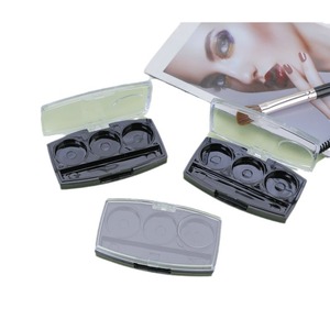 พาเลทอายแชโดว์สามสีขนาดทดลอง บรรจุภัณฑ์เครื่องสำอางพร้อมฝาใสสำหรับใช้กับอายแชโดว์ - Product Image 5