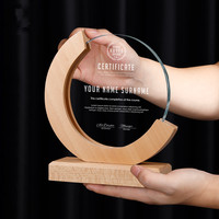 Trophée en cristal écologique de style sportif avec plaque circulaire et base en bois, design vierge pour personnalisation, pour récompenses et reconnaissance