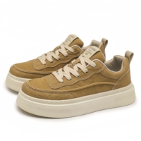 Chaussures décontractées pour hommes de créateur, chaussures de ville de luxe léger, chaussures blanches décontractées polyvalentes et tendance pour toutes les saisons