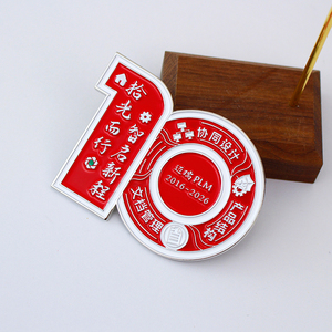 Aimant <span class=keywords><strong>de</strong></span> réfrigérateur personnalisé en émail doux coloré, double face, pour la remise des diplômes et Pâques, avec structure métallique en relief, promotionnel pour <span class=keywords><strong>banque</strong></span> - Product Image 4