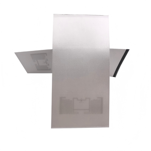 Etiqueta de tela blanca pasiva de nylon RFID UHF para ropa, prendas y gestión de inventario - Product Image 2