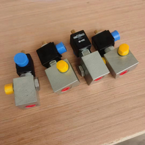 Solenoide de elevación de brazo con bobina de 28V - Product Image 2