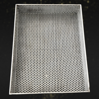 Plaque de cuisson perforée en acier inoxydable 304 316 sur mesure, résistante à la chaleur et adaptée au four, pour plats et moules de cuisson, et plaques de cuisson.