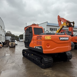 รถขุดดิน Doosan DX140 คุณภาพสูง ขนาด 14 ตัน ระบบไฮดรอลิกที่เหนือกว่า ความเสถียรและความปลอดภัยยอดเยี่ยม เหมาะสำหรับงานก่อสร้าง - Product Image 1