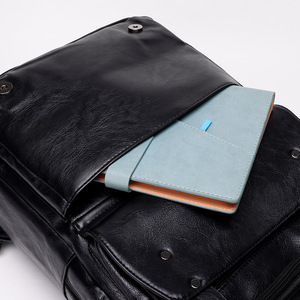 Sac d'<span class=keywords><strong>ordinateur</strong></span> étanche <span class=keywords><strong>pour</strong></span> hommes d'affaires sac à bandoulière <span class=keywords><strong>pour</strong></span> hommes de mode en plein air en <span class=keywords><strong>cuir</strong></span> PU loisirs sac à dos <span class=keywords><strong>pour</strong></span> <span class=keywords><strong>ordinateur</strong></span> portable - Product Image 5