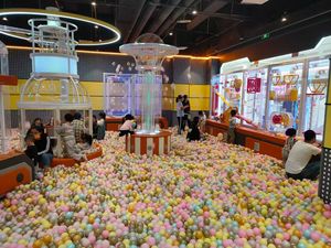 Set de Juegos Interior Personalizado Tipo Castillo, Tobogán, Piscina de Pelotas, Tubos de PVC Galvanizado, Laberinto para Niños, Adultos y Bebés - Product Image 3