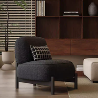 Chaise moderne de loisirs pour hôtel au design nordique Mobilier de salon Chaise canapé simple en tissu avec cadre en bois Chaise d'appoint
