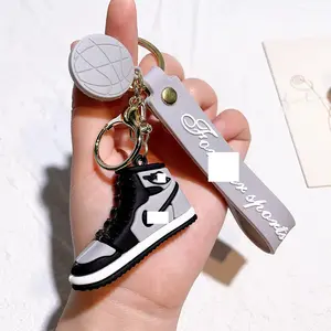 Turnschuhe PVC-Schlüsselanhänger Mini-Schuh-Schlüsselanhänger 3D-Sneakers Schlüsselanhänger Großhandel PVC-Schlüssel Anhänger Zubehör Turnschuhe Reize Basketballschuhe