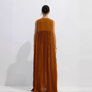 Robe de soirée longue plissée asymétrique dos nu taille empire avec superposition transparente couleur unie pour femme – Tenue de soirée estivale - Product Image 4
