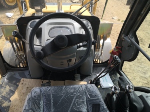 <span class=keywords><strong>Shantui</strong></span> SBH388 нагрузка 2,5 т 1CBM 0.3CBM ковш экскаватор-погрузчик с креплением - Product Image 5