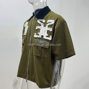 เสื้อเชิ้ตทำงานผ้าแคนวาสแบบมีซิป แขนสั้น สไตล์สตรีทแวร์ลำลอง ปักโลโก้ป้ายแบรนด์ส่วนตัว สำหรับผู้ชาย - Product Image 6