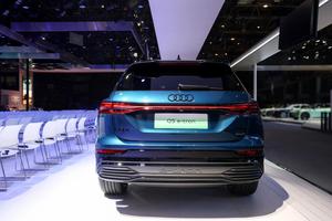 Audis Q5 E-tron Ev Car Audis <span class=keywords><strong>Etron</strong></span> auto elettrica 2025 nuovo veicolo elettrico veicoli nuova energia Audis Q5 <span class=keywords><strong>Etron</strong></span> - Product Image 6