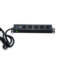 PDU de Montaje Vertical en Rack 1.0U con 5 Tomas de Corriente Estadounidenses para Gabinete de Servidores