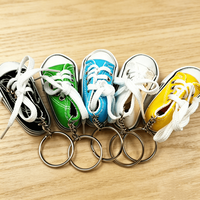 Gantungan Kunci Sepatu Basket Kanvas Mini 3D dan Gantungan Kunci Sepatu untuk Tas Ransel Hadiah Olahraga