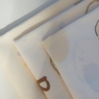 Tela de Sarga 100% Algodón de Primera Calidad con Estampados de Ositos y Conejitos para Ropa de Bebé y Niños, Material Transpirable y Suave
