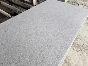 หินแกรนิตจีนขัดเงาสีเทา G633 สำหรับเคาน์เตอร์และพื้น - Product Image 3