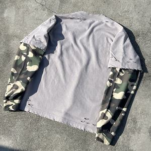 เสื้อยืดดีไซน์ใหม่ ผ้าฝ้ายทรงโอเวอร์ไซส์ พิมพ์ลายกราฟิกลายพราง เสื้อยืดทรงบ็อกซี่ แขนยาวสองชั้นแบบดิสเทรส - Product Image 2