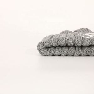 หมวกไหมพรมปักโลโก้แบบกำหนดเอง พิมพ์ลายโดบี้ สำหรับผู้ใหญ่ อะคริลิก ยูนิเซ็กซ์ ปรับขนาดได้ เหมาะสำหรับกิจกรรมกลางแจ้ง เล่นสกี - Product Image 6