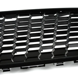 Grille de pare-chocs avant en nid d'abeille pour Ford Focus, en plastique ABS noir, compatible avec les modèles 2015 - Product Image 1