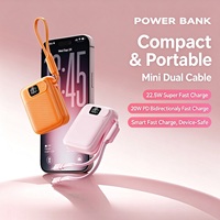 Cadeaux OEM, mini batterie portable, câble de type C intégré, charge rapide 22,5 W PD20W, batterie externe pour iPhone Android