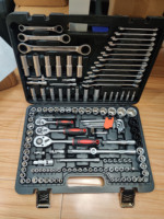 Jeu de clés à douilles CRV durable de 151 pièces, kit d'outils de réparation portable, outils de quincaillerie multi-usages pour la réparation automobile