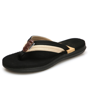 Nouvelles Tongs d'Été Antidérapantes pour Hommes, Pointures 36-45, Modèle Amoureux, Chaussures de Plage d'Extérieur Décontractées en Gros - Product Image 4