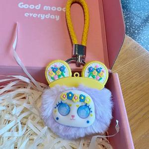 Nouveau porte-clés en peluche souple pour fille avec pompon, pendentif mignon pour sac à dos, porte-clés de voiture, vente en gros - Product Image 5