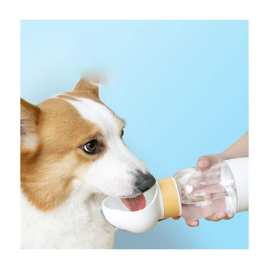 Pet Supplies Going out Dog Water Cup Portable Accompanying Pet Water Cup Walking Dog Water Bottle Pet Waterer
