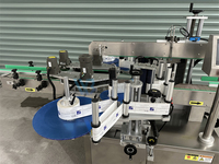 Machine d'étiquetage double face multifonctionnelle pour contenants en plastique carrés