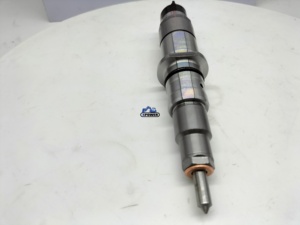 หัวฉีดน้ำมันเชื้อเพลิงเครื่องยนต์ดีเซล XPower QSB 4.5 4D107 QSB 6.7 6D107 สีดำ ใหม่ อะไหล่ทดแทนสำหรับรถขุด PC200-8 PC200LC-8 หมายเลขอะไหล่ 3976372 - Product Image 3