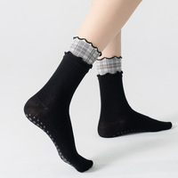 Chaussettes de Pilates pour femmes, style mode, à double volant, motif écossais, pour la vente en gros