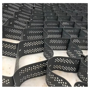 Grille de protection pour allée en gravier noir 50 mm, en géotextile plastique moderne, haute résistance, anti-UV, certifiée CE, norme ASTM, haute résistance à la traction - Product Image 5