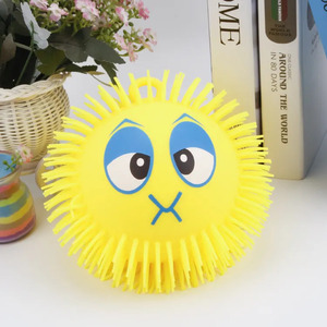 Balle à presser en TPR de 9 pouces en forme de poisson-bouffant, jouet souple et élastique - Product Image 4
