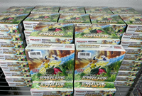 Boîte de boosters Pokémon TCG S12 Paradigm Trigger Sword & Shield – Jeu de cartes à collectionner – 30 paquets de 5 cartes par paquet – Jeu de combat – Articles de collection