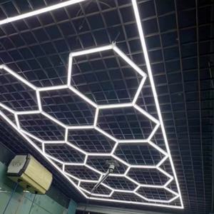 Lumières hexagonales à led pour plafond de <span class=keywords><strong>garage</strong></span> Lampe de détail <span class=keywords><strong>automobile</strong></span> en nid d'abeille Lumière hexagonale à led - Product Image 1