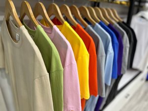 Wholesale 100% Cotton Custom Logo Printed <strong>T</strong>-<strong>Shirt</strong> Garment Manufacturers' 180g Short Sleeve Casual Top Knitted Fabric - Product Image 2