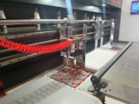 Nouvelle machine de rainurage et de découpe électrique entièrement automatique avec imprimante pour boîtes en carton ondulé, haute vitesse 130 pièces/min