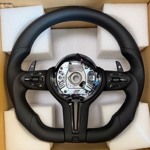 Volante de Cuero Negro Personalizado para <span class=keywords><strong>BMW</strong></span> F10 F11 F22 F30 F20 F15 F16 F02 F80 F45 E90 E70 E92 - Product Image 1