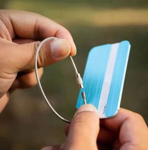 ป้ายแท็กกระเป๋าเดินทางโลหะแบบกำหนดเองพร้อมโลโก้ ป้ายแท็กกระเป๋าเดินทางอะลูมิเนียมรูปเครื่องบิน ลดราคาพิเศษ - Product Image 3