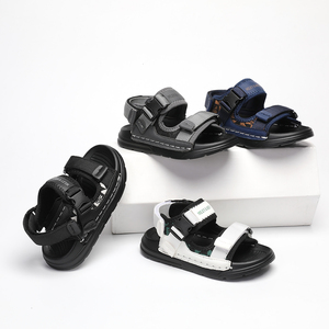 Nouveau matériau sandales noires légères pour enfants et adolescents chaussures d'école élégantes en PU/maille avec semelle intérieure en EVA chaussures pour enfants - Product Image 1